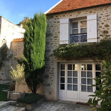 La Maison D'emilie - Chaumes-en-Brie