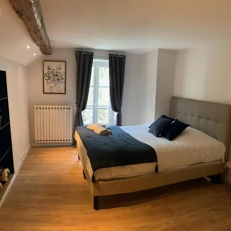 La Maison D'emilie - Apartment Chaumes-en-Brie